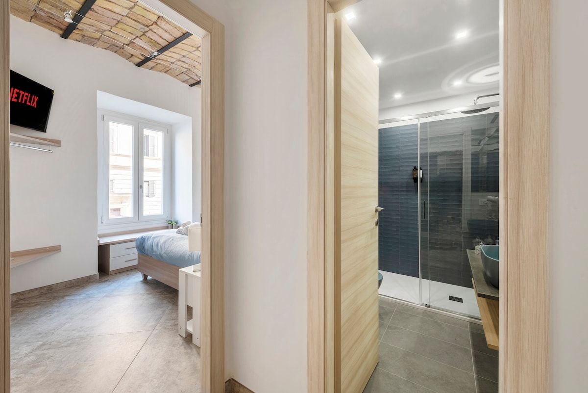 Bedroom with desk