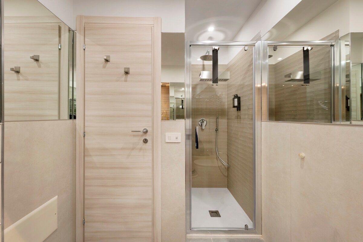 Walk-in shower